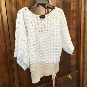Sonoma loose knit sweater, size M, attached lining, stretch